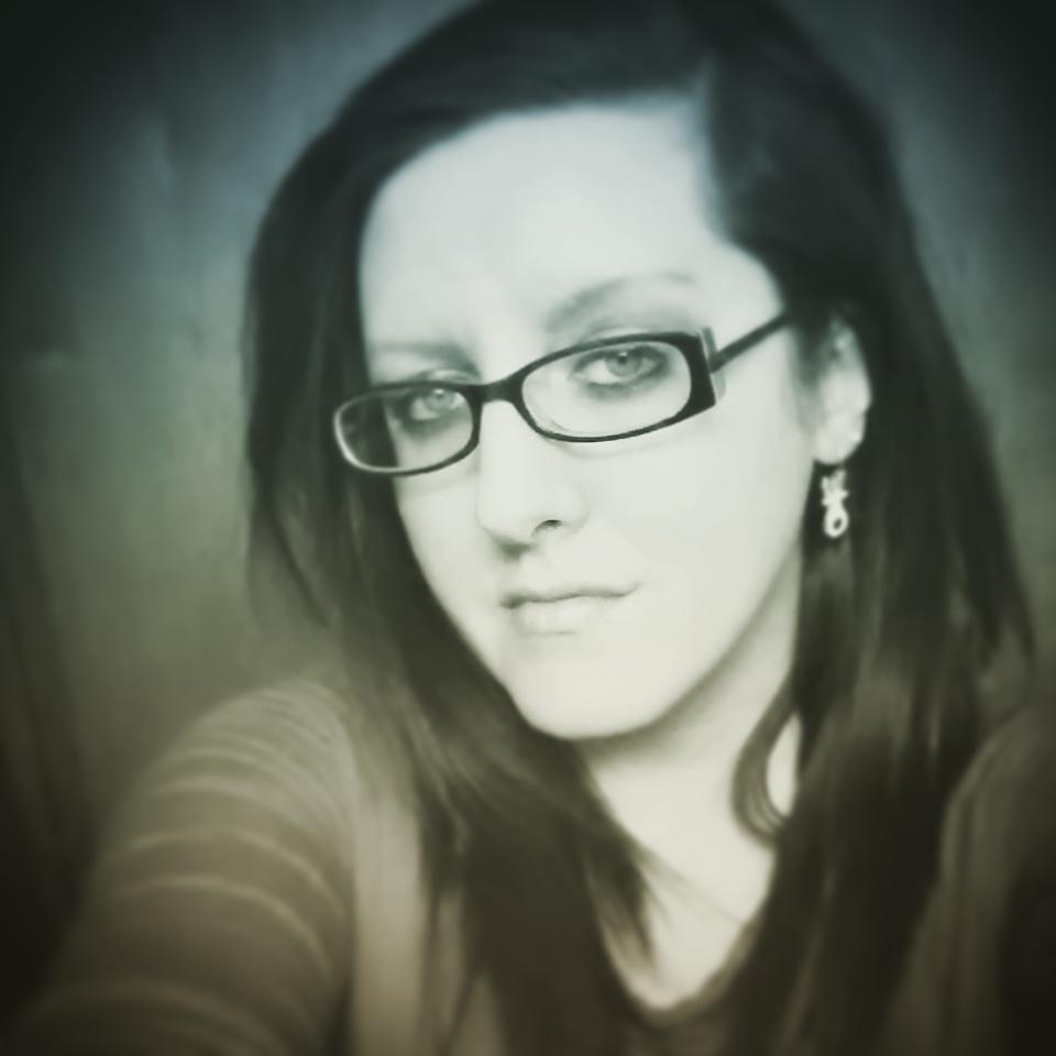 little_nicole's tweet image. So bored on a Saturday night that I&apos;ve resorted to taking selfies. #boredom #SaturdayNight #whattodonow