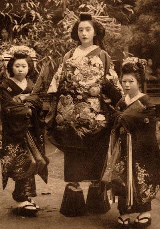 Twitter 上的 若菜 稲本楼の小紫さんかな 大正の花魁の方がわっちは好きでありんす ー Y Qt B A R T I 大正時代の花魁 左 と平成の花魁 右 Http T Co Hda8gnm3z8 Twitter Twitter 上的 若菜 稲本楼の小紫さんかな 大正の花魁の方がわっちは好きでありんす ー Y Qt B A R T I 大正時代の花魁 左 と平成の花魁 右 Http T Co Hda8gnm3z8 Twitter