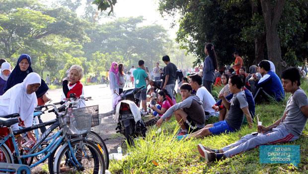 urbancikarang's tweet photo. Apa Aja Yang Bisa Kamu Lakukan Minggu Pagi di Jababeka Botanical Garden http://t.co/hbtFgbxpo5 http://t.co/VNnfpid4v9