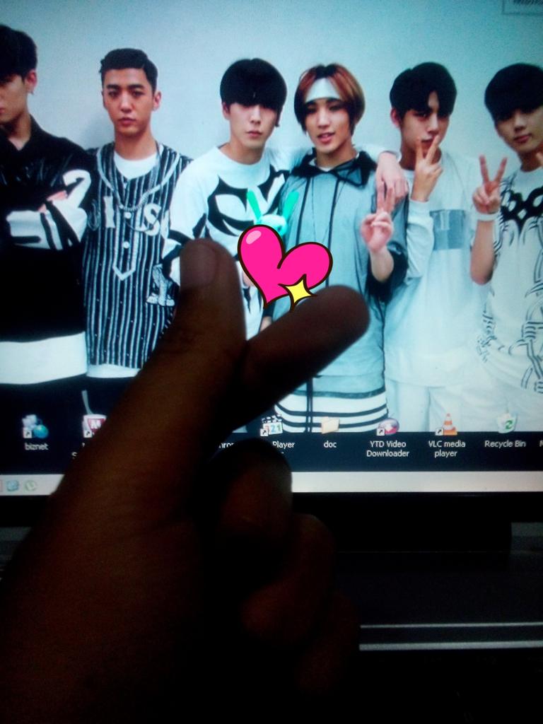 spacegreen0126's tweet photo. #DearBAP , will always love you, and will be always beside you @ricebabyz (γ«γ€, indonesia) http://t.co/pguTE2kzJN