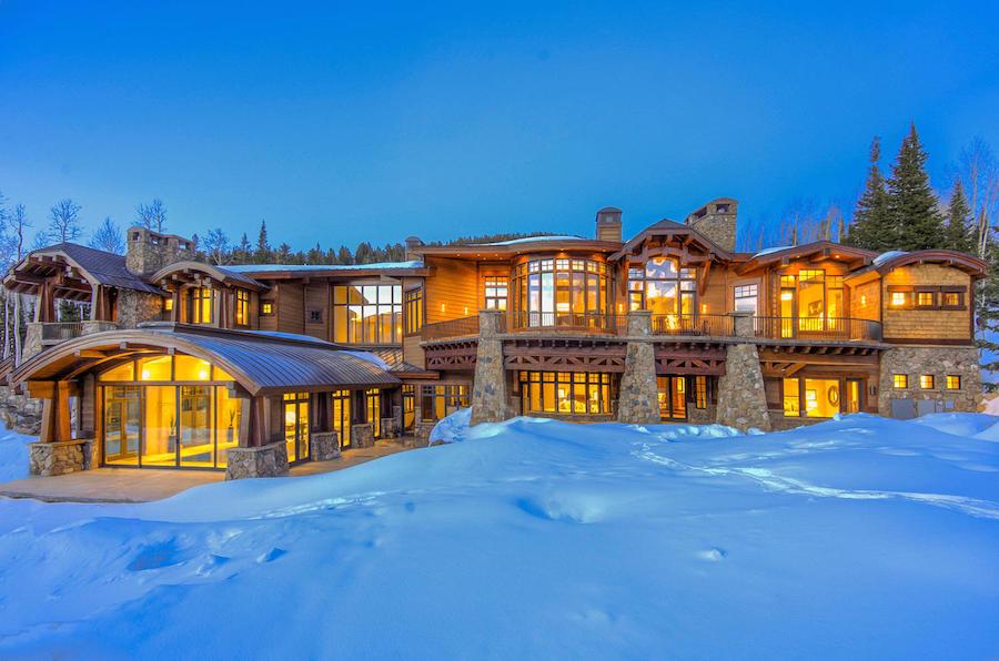 LUXURYPlCTURES's tweet photo. Ski in, ski out chalet in Park City, Utah http://t.co/dCUaCtYJjF