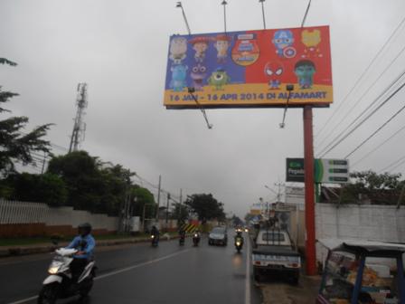 syamadvertising's tweet photo. Billboard alfamart http://t.co/7OEsp9uVHu