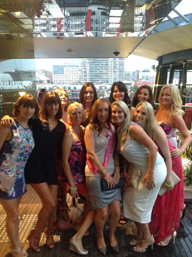 jkoz36's tweet photo. Here comes the girls #hens #cafedelmar 🐤🍸⭐️ http://t.co/dJvhRKyB9e