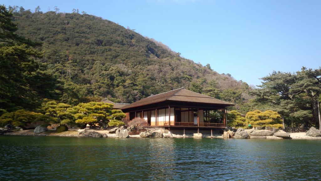 amebaengeitarou's tweet photo. 【栗林公園（香川県）】
#日本庭園
#素敵な日本庭園をあなたに
#日本庭園好きな人RT 
https://t.co/f49B26xugR