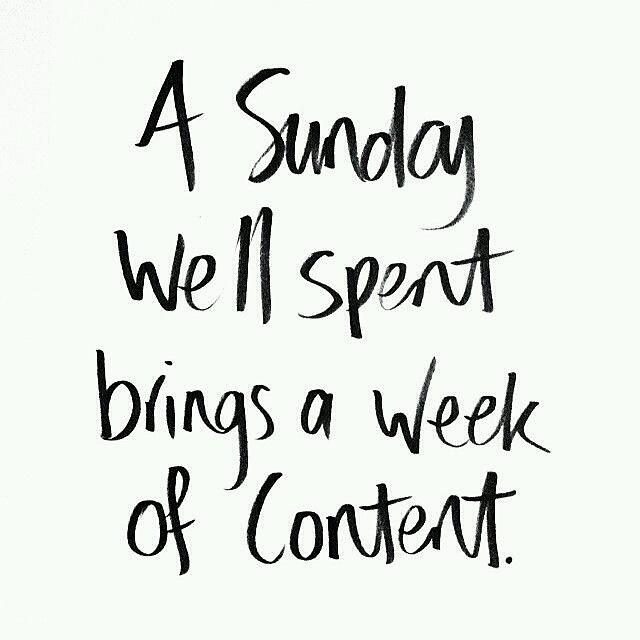 Have a lovely SUNDAY! Spend it well!! :)
#sunday #relax #enjoy #lazy