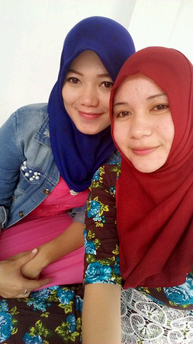 lenyyphutlyy's tweet photo. Maulidan 😄😂😁😅 http://t.co/JenKUmhqTY