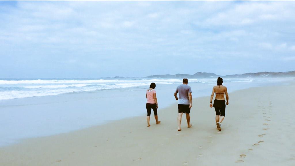 ThysLombard's tweet photo. Scenes from a great morning run with @etiennebrewis and our wives! @adidasrunning @modern_athlete http://t.co/mYOLxMmlfc