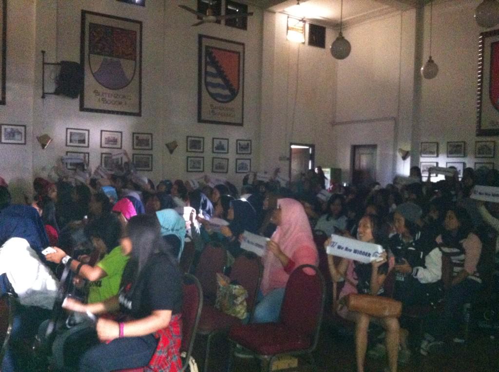 Electricity got cut out for a moment but it's A-Okay with <a href="/Off_2timeS/">Official 2timeS!!</a> singing with our INCLES INA #1stGathInclesINA