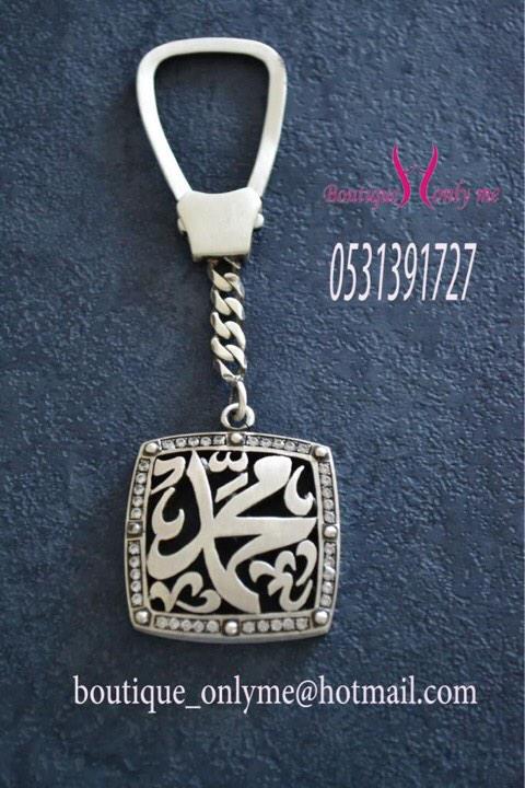 Boutique_onlyme's tweet photo. @Hifa_12  نصمم أروع الهدايا  بأسم أحبابك
❤سبحة🎁كبك🎁ميدالية🔑قلادة🎁بروش😊خاتم💍اساور🎁
واتس اب 0531391727 http://t.co/8gjno0oM52