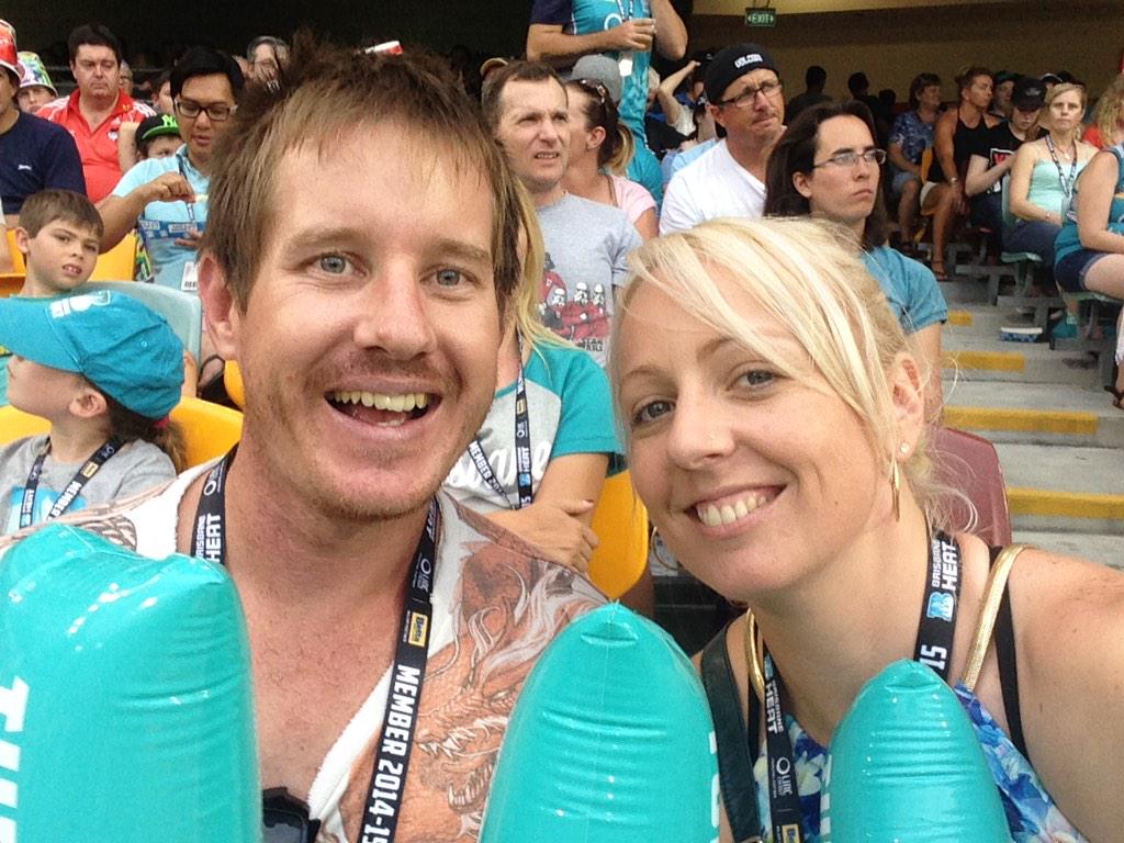 blondie1612's tweet photo. We made the big screen!! Totes famous now 😝 @HeatBBL #Brisheat #tealpride #bumpmeb105 http://t.co/Zv0Ni4K9eA
