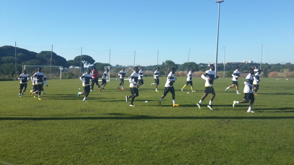ghanafaofficial's tweet photo. @ghanafaofficial 7th day of pre #afocn2015 training in Spain underway. No injuries and all 23 players training. http://t.co/AIXnjFMuJI