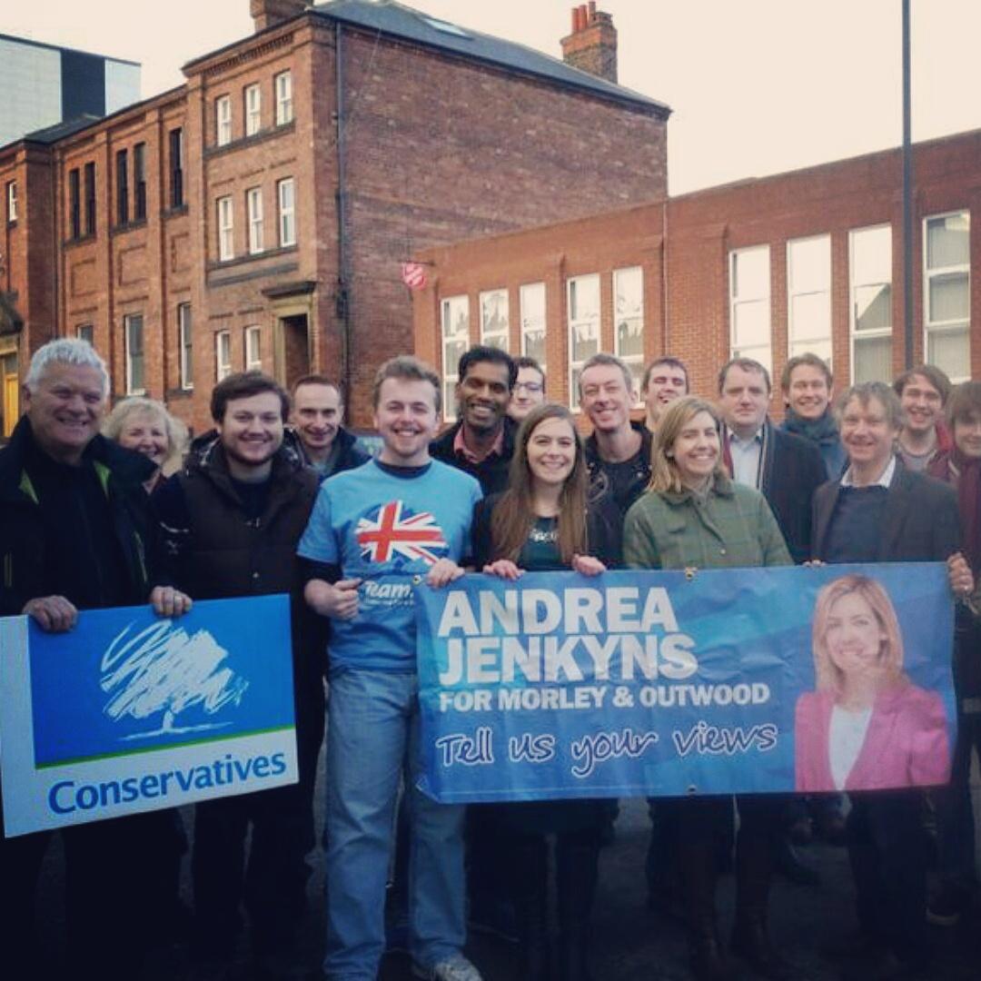 Majority2020's tweet photo. .@MSmithsonPB see the #Team2015 photos on our timeline yesterday! Hundreds of Conservative volunteers out campaigning http://t.co/qY8ektGJRW