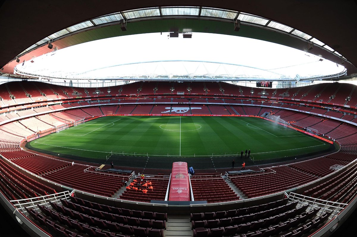 Arsenal's tweet photo. The stage is set at Emirates Stadium for #AFCvSCFC... http://t.co/M9CzlhNXR3