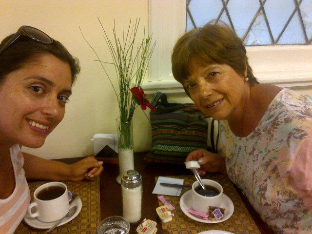 lauhache's tweet image. Desayunando y partiendo a otro destino! #SeguimosDeVacaciones