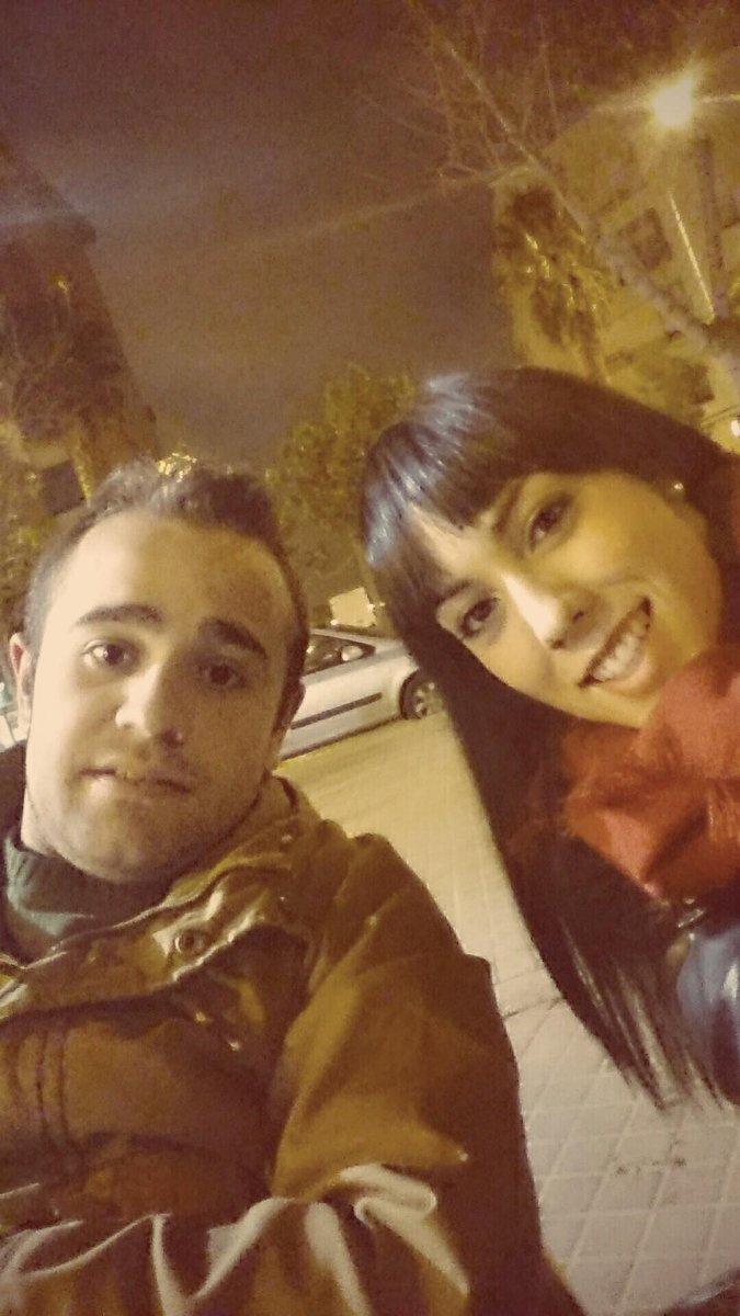 BeaOsma's tweet photo. @danimoligarcia Eres la manera que tiene el mundo de decirme ¡Qué bonita es la vida! A x la última semana peque. Tqm! http://t.co/1MqhBlao2H