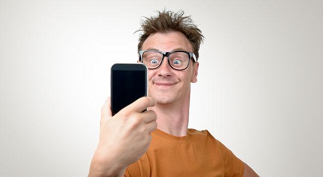 Men who post selfies online show signs of psychopathy, says study: gizmo.do/BK0hM8t