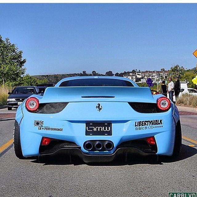 OnlyFerrariPics's tweet image. |Ferrari| #reallyfast #becauseracecar #blue #458 #Ferrari458 Lowerdtothemax by _carsrus_
