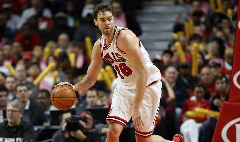 DMAX_es's tweet photo. Pau Gasol se cuela entre los más grandes de la NBA anotando 46 puntos y 18 rebotes. http://t.co/n6f2kTaGoa http://t.co/lS0I1GSufA