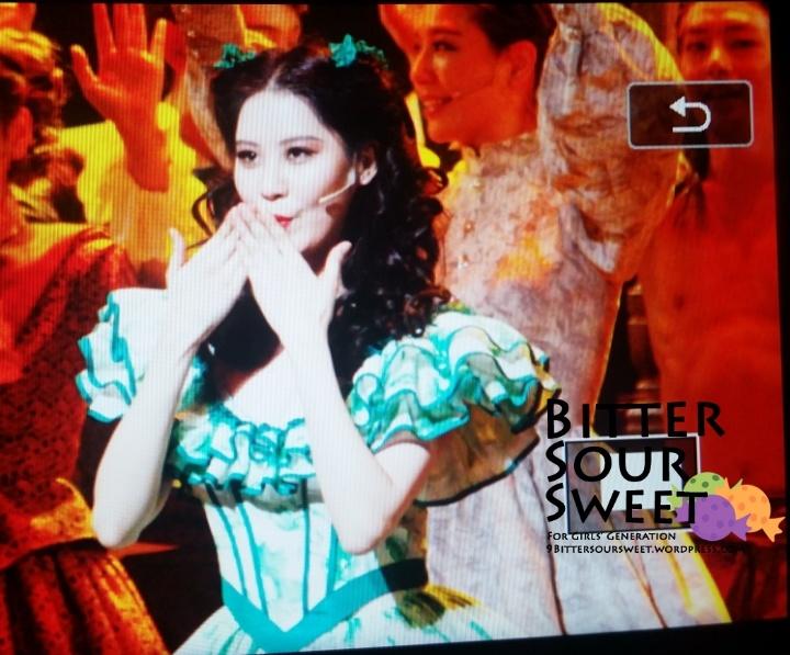 [OTHER][10-11-2014]SeoHyun tham dự buổi họp báo cho vở nhạc kịch mới của cô "Gone With The Wind" - Page 3 B7ErD8uCMAEdP-o