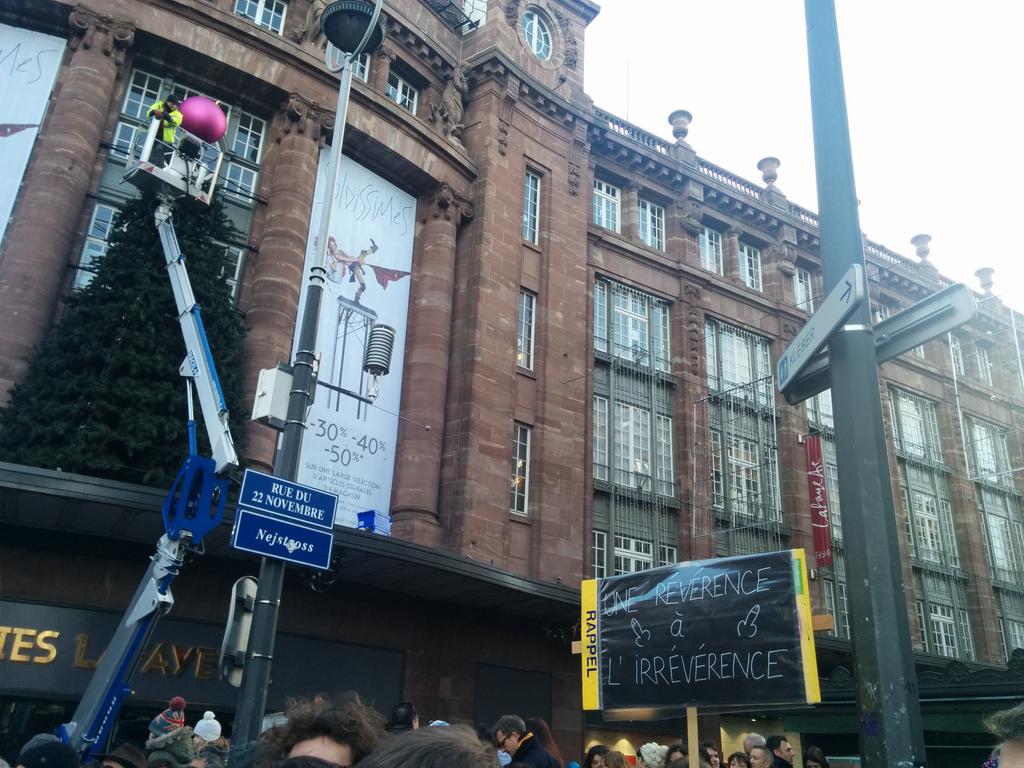 LeFloune's tweet photo. #JeSuisCharlie @Strasbourg http://t.co/42PMAY0PIk