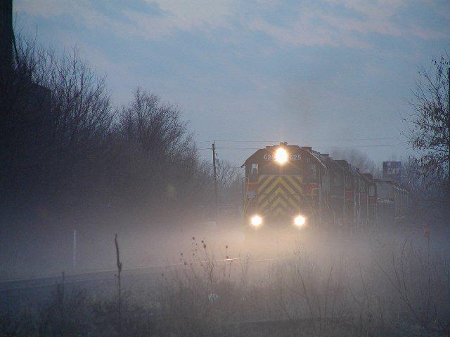 news24tvchannel's tweet photo. #Fog delays 50 trains in Delhi - http://t.co/tIpCLJhTpC #Flight_Delay #Train #Weather http://t.co/m2JgcnMeWO