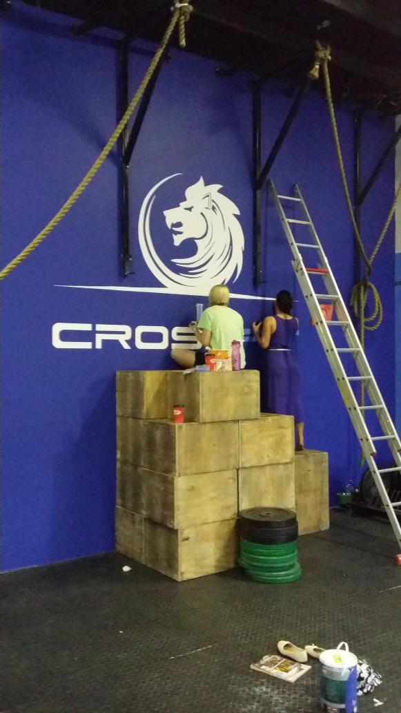 And who said boxes are only for jumping.. <a href="/CrossFitRazmig/">CrossFit Razmig</a>
