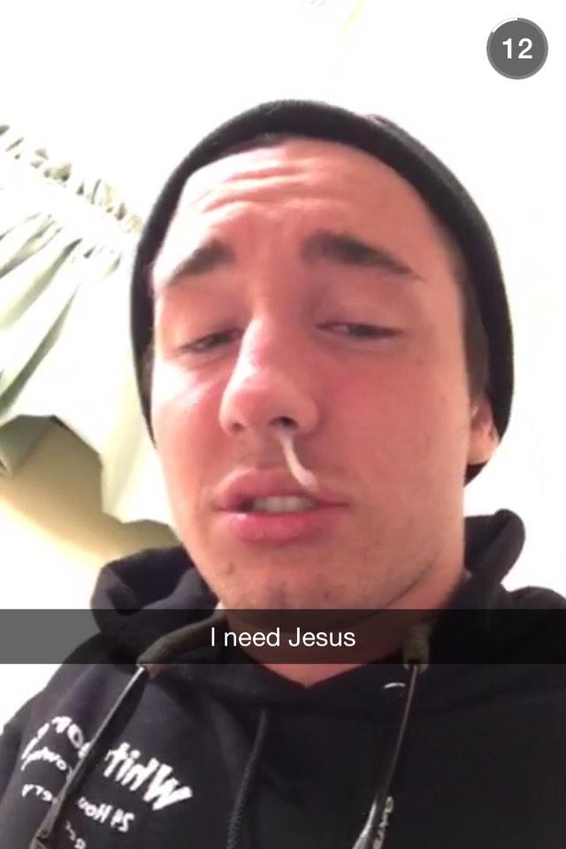 DecafCaffine's tweet photo. Hi, meet my roommate Randall. #WeWillKiss #SayWeWont http://t.co/vA1Bf6j72C