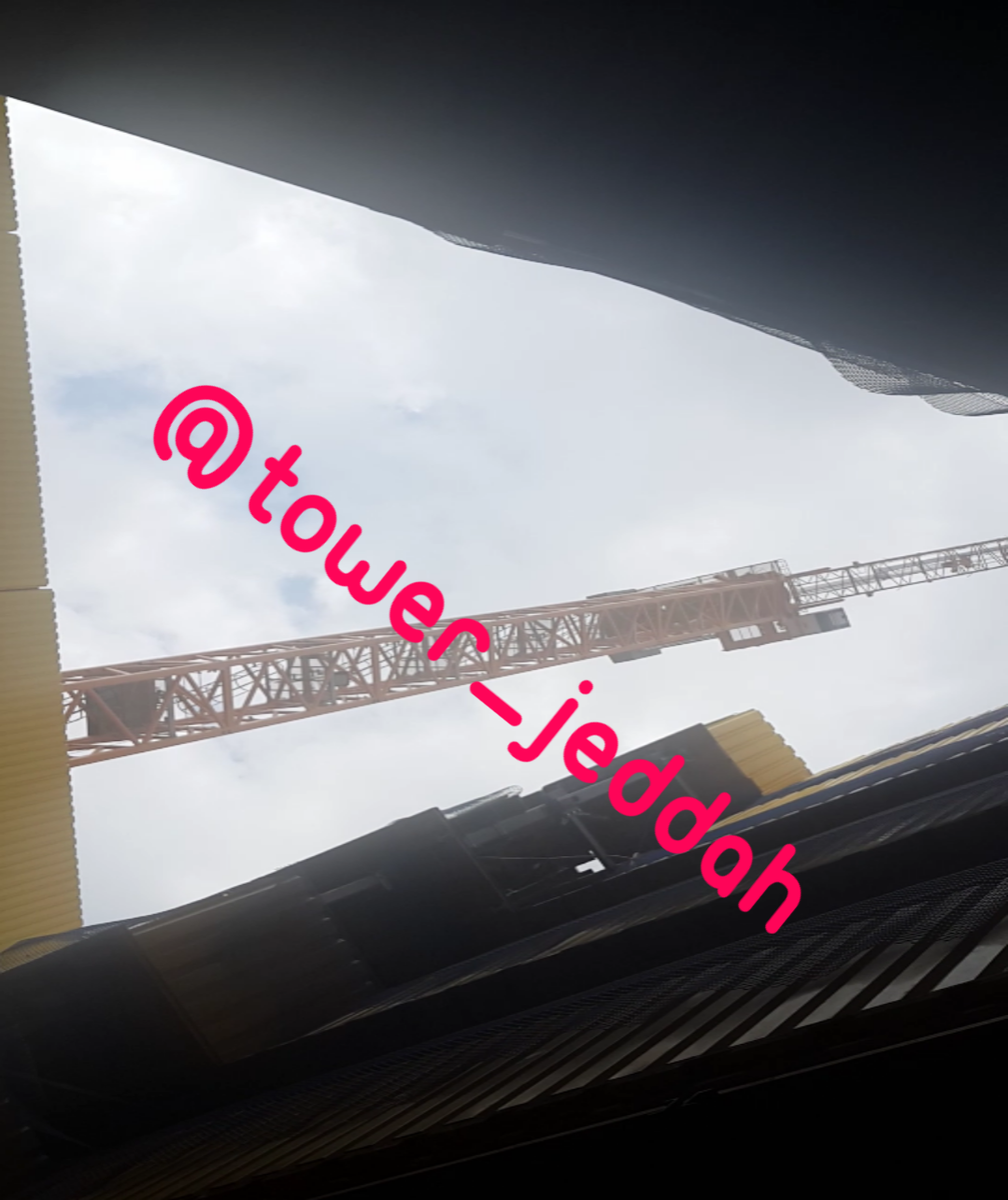 tower_jeddah's tweet photo. مثلث وهو التصميم النهائي لبهو البرج #برج_المملكه http://t.co/aum9ffG2KH