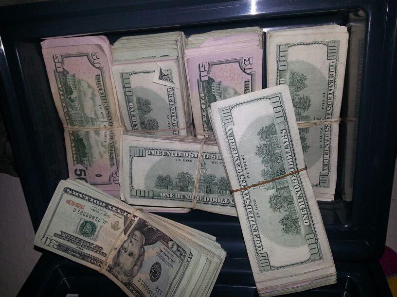 alejandroprios's tweet photo. i think these are all I want in life, I just want to be successful, live in a place happy, be happy, &amp; meet Lana. http://t.co/W9wkNCuhws