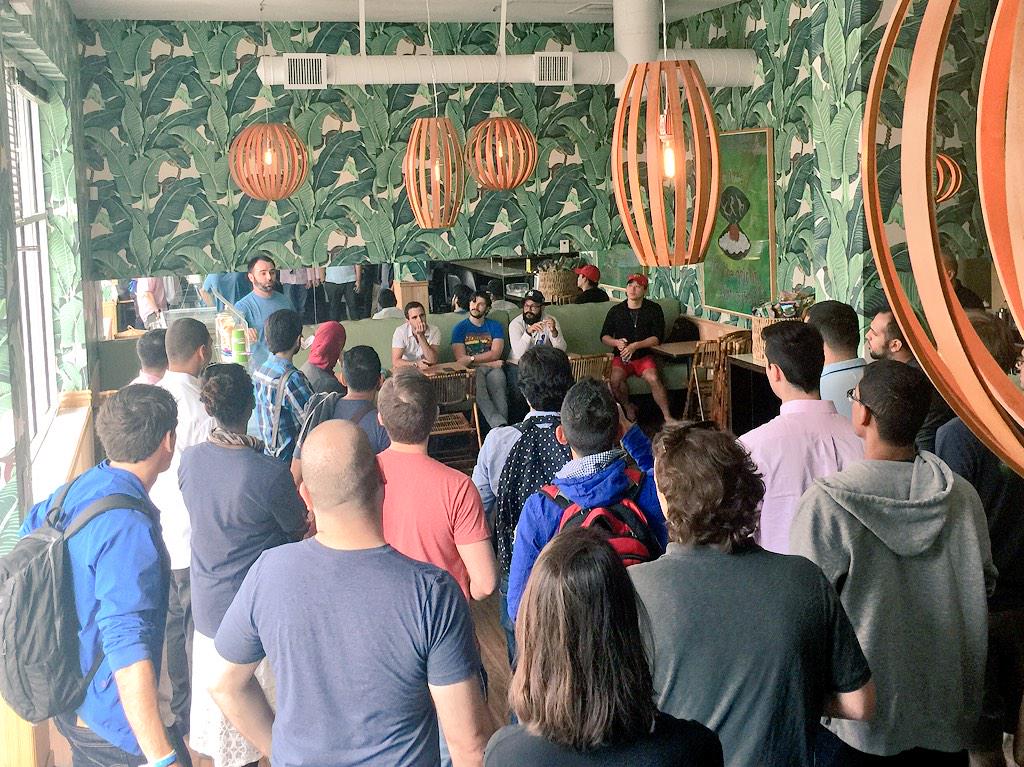 wyncode's tweet photo. Honored to have #Wyncode grads @_mememenu welcome the new cohort! #C4 #MiamiTech #learntocode #makeapps http://t.co/LMHforFkzf