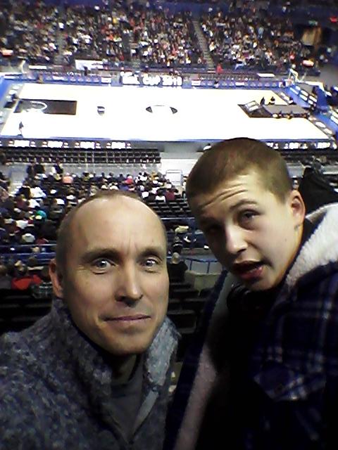 gnu2's tweet photo. Waiting for the final with @nat_basketball  #BBLCupFinal http://t.co/WGtC1RStAk
