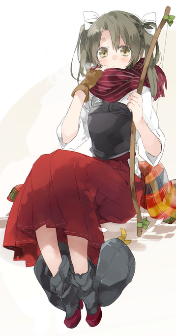 スカート長くして装備軽装という半端さ 