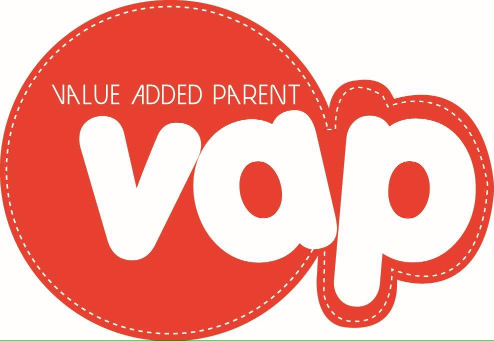 _THEVAP's tweet image. If your self image is distorted so will your kids image #selfimage #teachvalues #parenting #parentingtips @DrImpact_