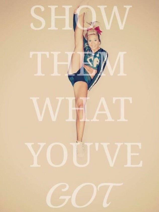 HFCheer's tweet photo. It's competition day #HFVC 💪🎀💚😄 http://t.co/5cVs68oHJb