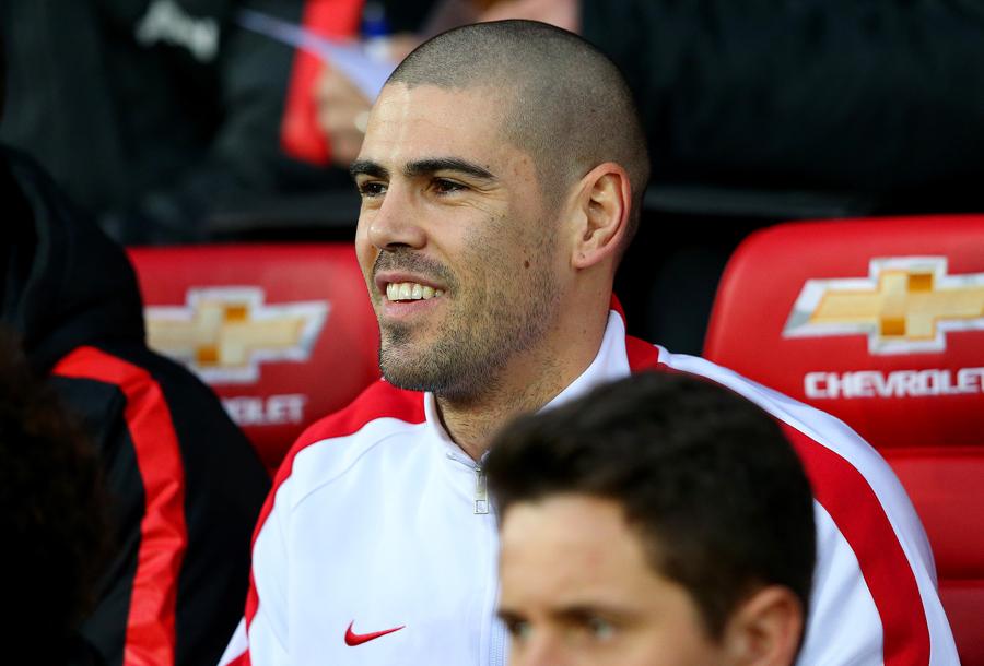 Happy bday mas :*  Happy Birthday Victor Valdes ! 