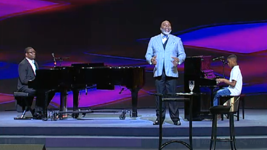 BishopJakes's tweet photo. YOU'RE NEXT!! It's in you! If you keep on working on where you are you will get to where you're going! #DestinySteps http://t.co/uHqnuJyEvy