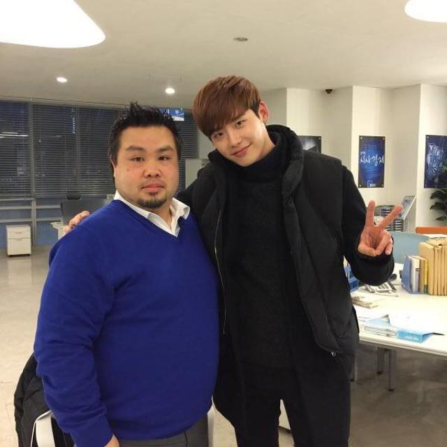 PinocchioPH's tweet photo. #Pinocchio #SBS #이종석 #최달포 #r2b #leejongsuk #อีจงซอก #lee_jong_suk #scool2013 #DoctorStranger #doctor异乡人 #hotyongb... http://t.co/HUv0ZxgB7r