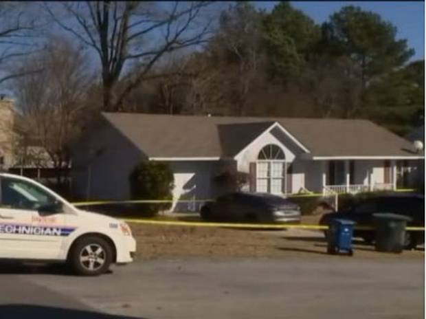 Independent's tweet photo. Wife accidentally shoots husband trying to bring her breakfast in bed
http://t.co/DOEXgnqw3j http://t.co/NDwQn4nnit
