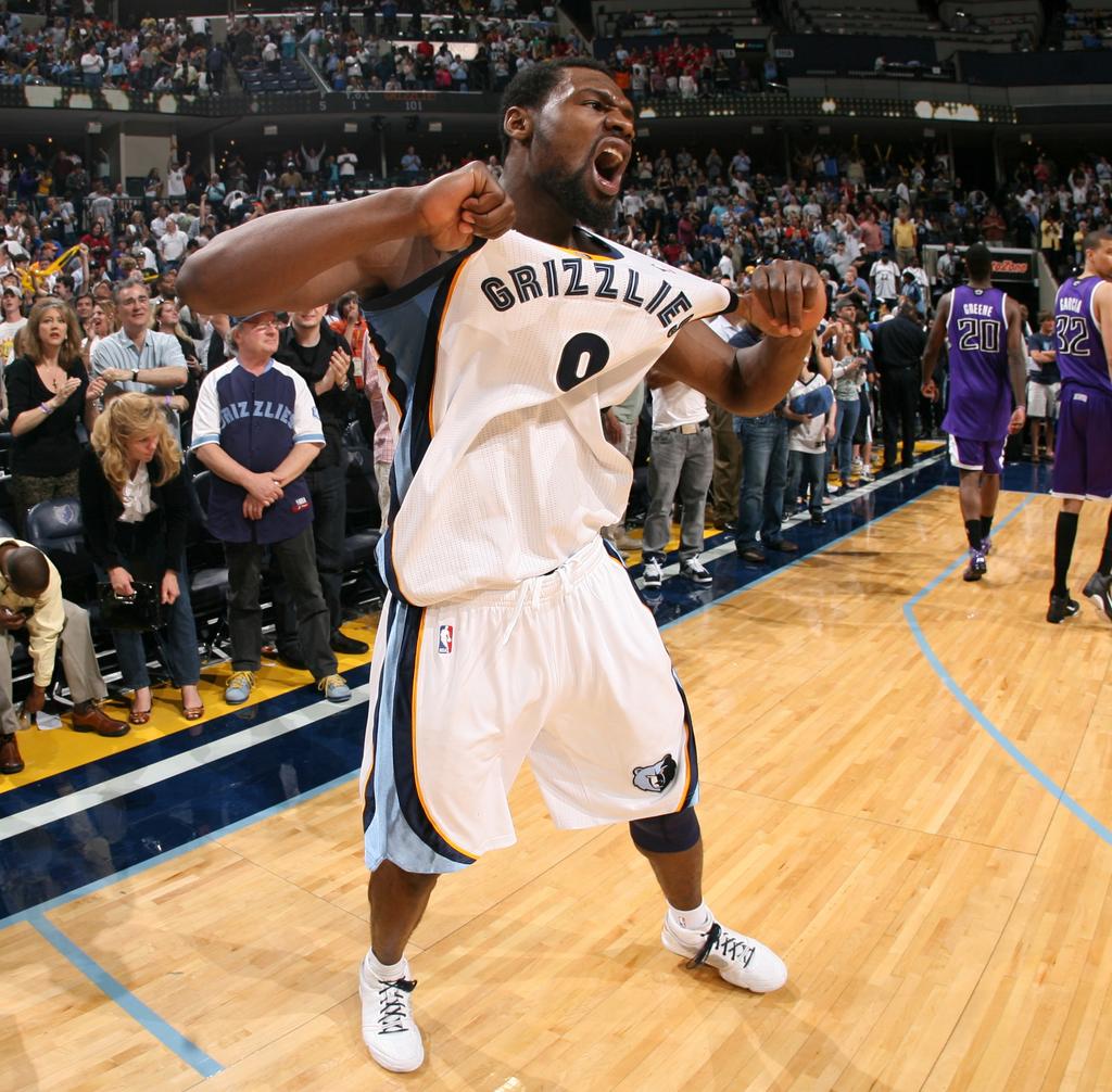 Hoy cumple 33 años nuestro mejor defensor y el corazon de la franquicia, Tony Allen. Happy Birthday 