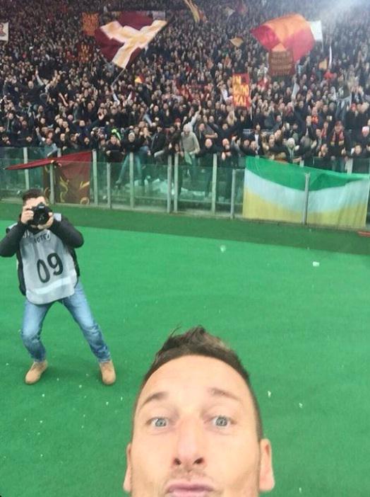 Llegó la selfie de Totti