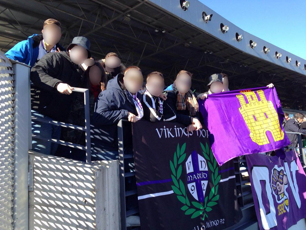 SeccCastillaOV's tweet photo. RM Castilla - ATM B Temporada 14-15. Adelante Castilla, Adelante Madrid!! #UltrasOV92 #OV92Fans http://t.co/95aPSQYjXm