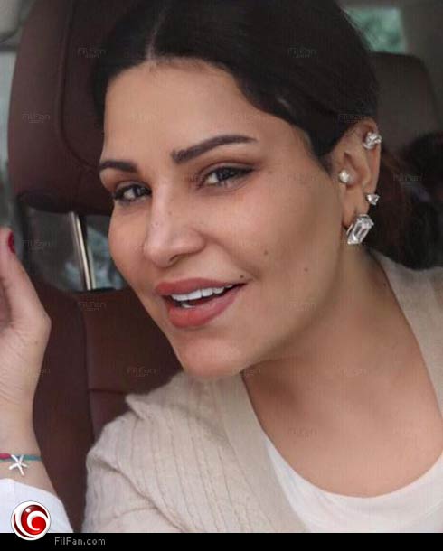 FilFan's tweet photo. صورة- هل أحلام أجمل بدون ماكياج؟
http://t.co/32y8n4wuP4  
@Ahlam_Alshamsi http://t.co/HVaaV3k0ee