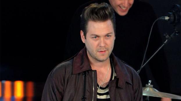 Happy birthday tom meighan, the coolest man on earth. IDOL! 