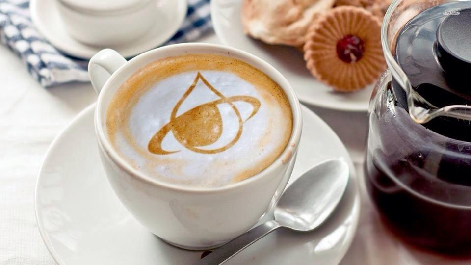 IMediterranea's tweet photo. No hay nada mejor que despedir el fin de semana con alegría y buena cara, una nueva semana empieza. #thinkdifferent http://t.co/sLao8K4scb