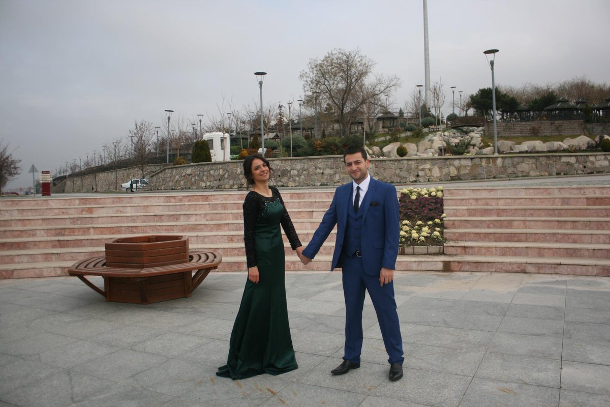 symbztp's tweet photo. Hayatın boyunca tek bir kişi olsun diye dua etmek buymuş ^_^ http://t.co/bOTUb1mU46
