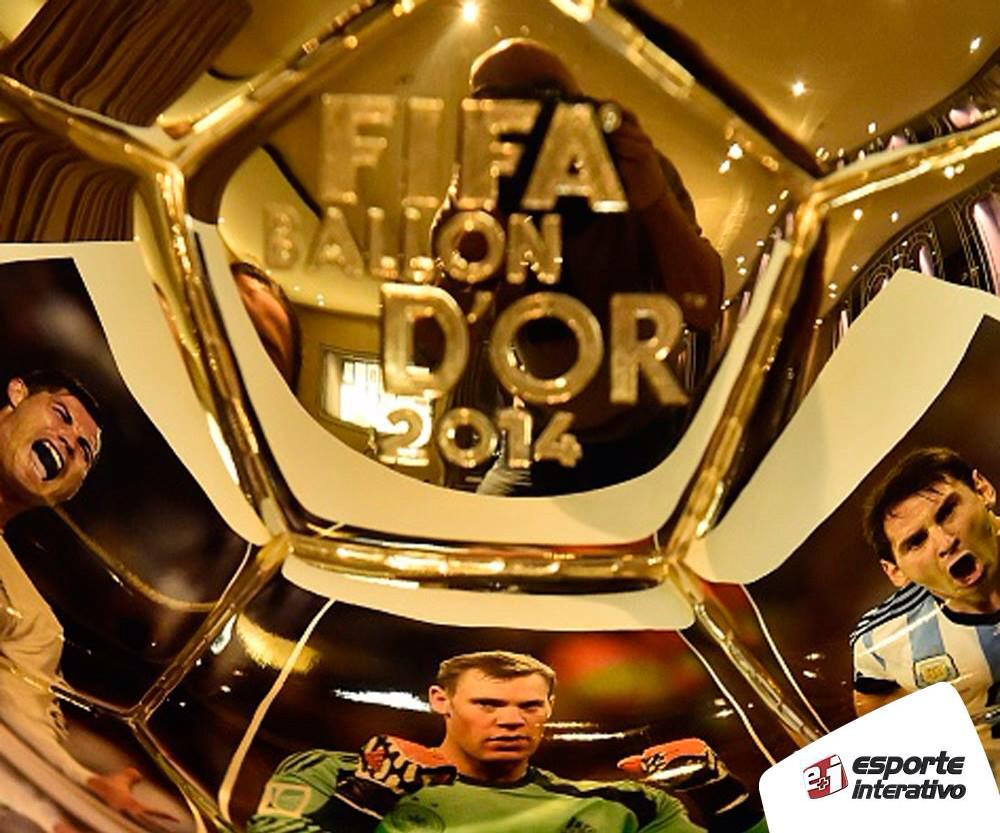 TNTSportsBR's tweet photo. Cristiano Ronaldo.
Manuel Neuer.
Lionel Messi.

É amanhã. 

Quem tá ansioso DÁ RT! http://t.co/tisXoJTNAl