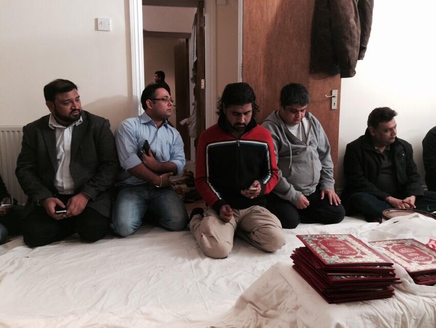 razajaffry1's tweet photo. #youmesog MQM UK observes youmesog against extra judicially murdered Workers Prayers in london. http://t.co/9FNG6xYM2h