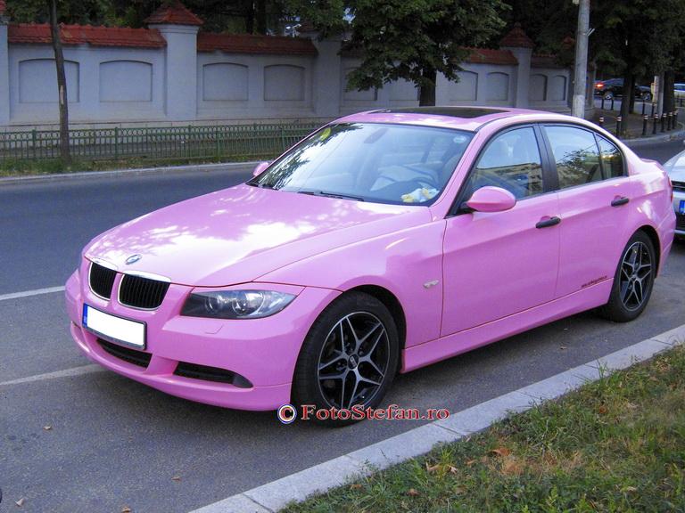ShowDreamCar's tweet photo. One Pink BMW #car #pink #pinkbmw http://t.co/lw8b8n8Nmx http://t.co/0p4URBv3Uz @ghidakh1 @HotAboFaisaltw1 @ArticleXpress @guadalu20209555 !