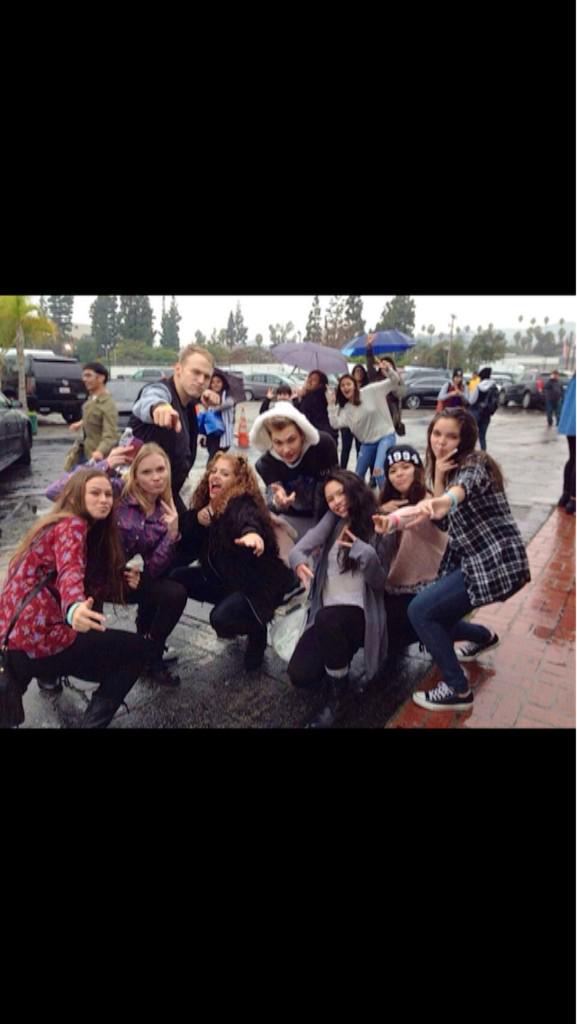 vine_forever's tweet image. Squad! @DanomiteXD @MahoganyLOX @BrandonSkeie @clariceann__27 @drxwsparadisx #randomcoolstuff