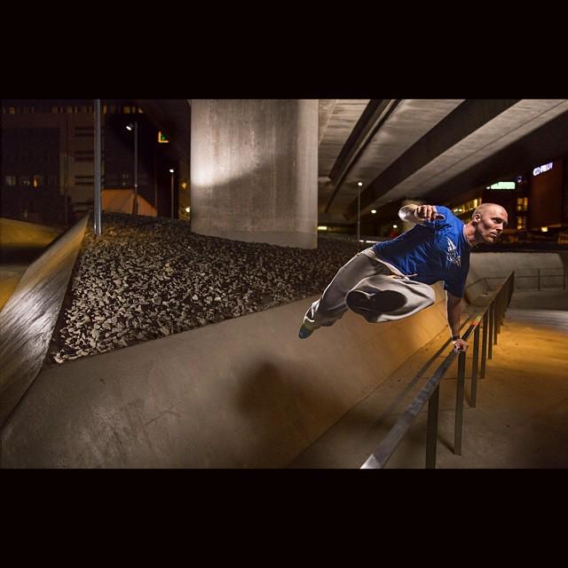 vktr_andersson's tweet photo. I hope you're having a good weekend! 
#parkour #photography #photographer #iamaphotographer #canon #canon_officia... http://t.co/ArEH4whZLn
